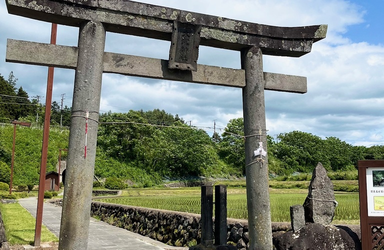 神社参拝について| 長野県松本市の占いならリラクゼーションサロン こころの音色